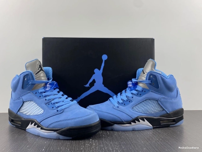 MaikeSneakers Jordan DV1310-401 Air 5 UNC 0723